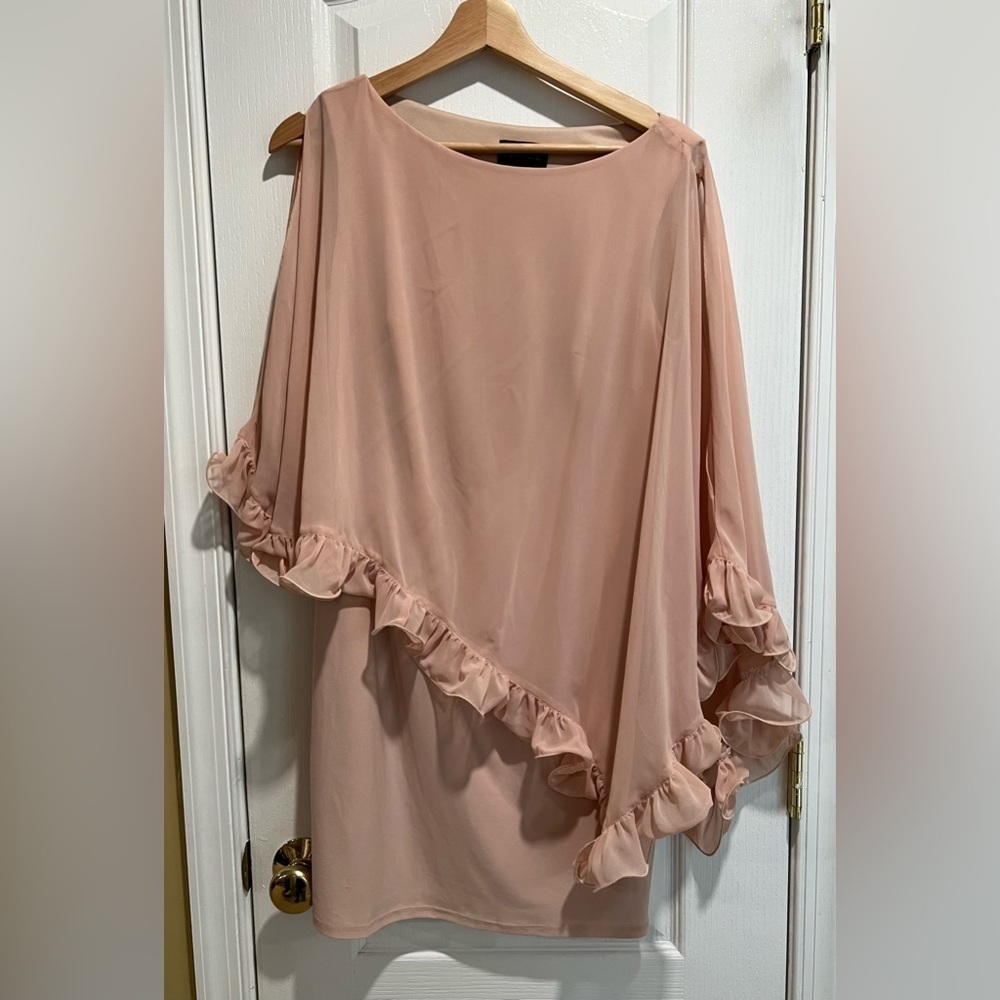 Xscape cape ruffle dress pale pink size 6